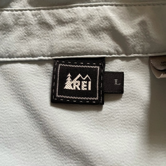 REI Hiking Long Sleeve - Picture 3 of 3